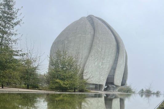 Tour Templo Bahá’í + Viña Cousiño Macul + Feria artesanal