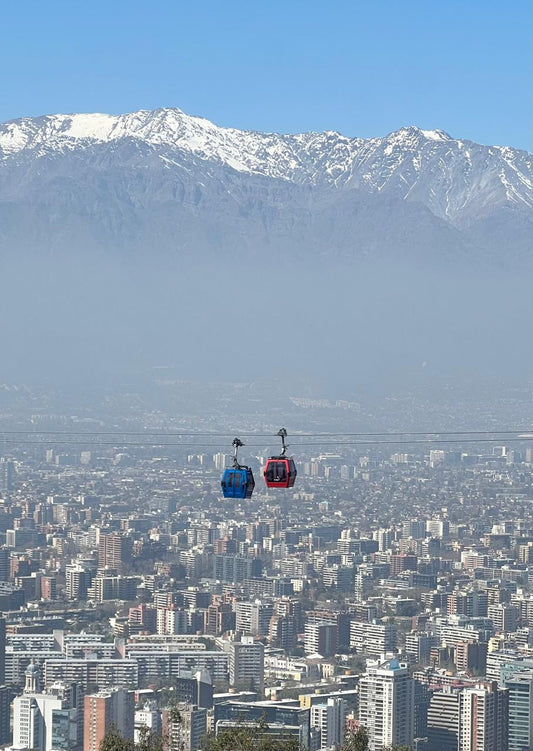 Tour Teleferico + Virgen del Cerro San Cristobal + Feria Artesanal