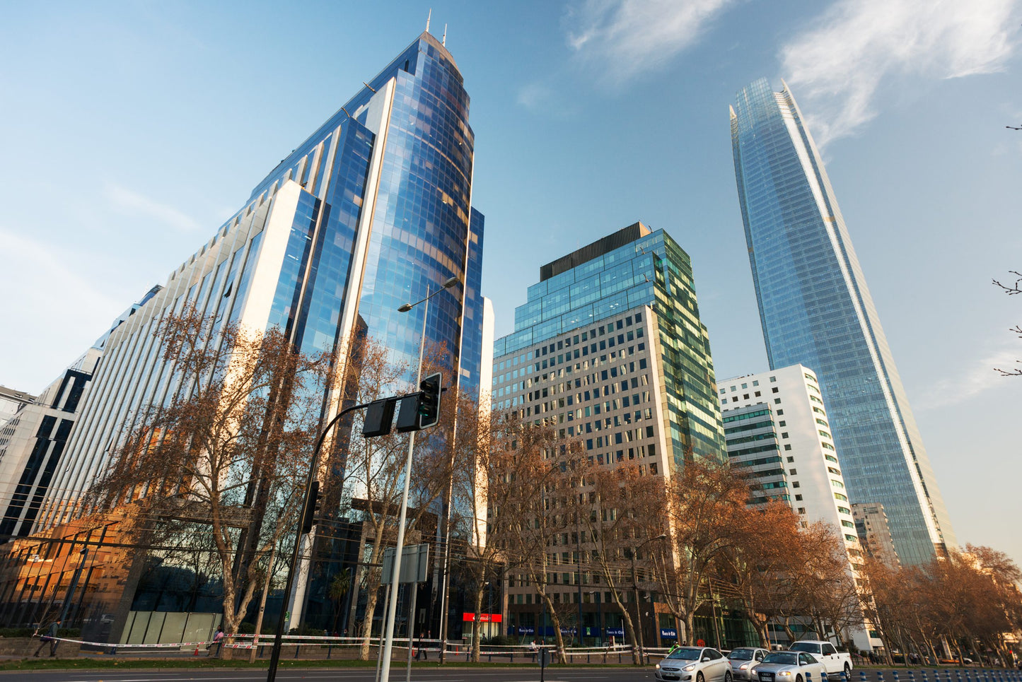 🍷🏙️ Wine & Skyline: El Tour del Centro Financiero